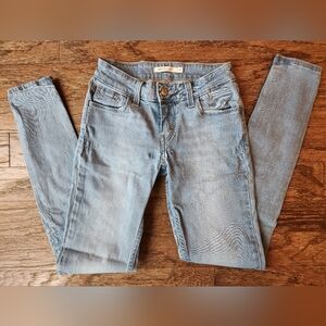 Levi's 535 Super Skinny Jeans